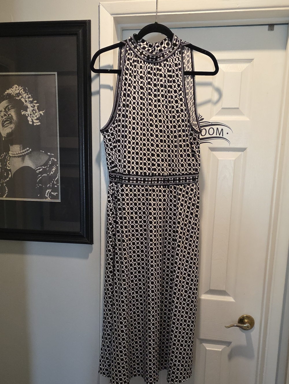 Max Studio Black & White Geometric Dress